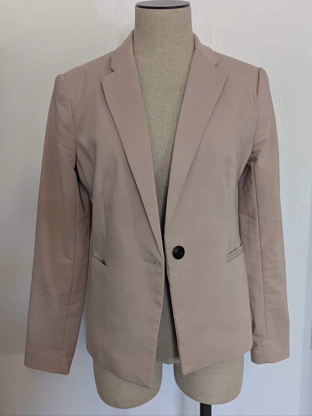 Philosophy by Republic Light Pale Pink Long Sleeve Blazer Jacket in Size 2
